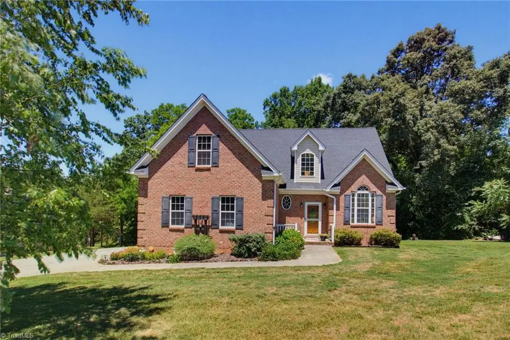 364 Morning Side Drive, Abbotts Creek, NC 27107 - #1