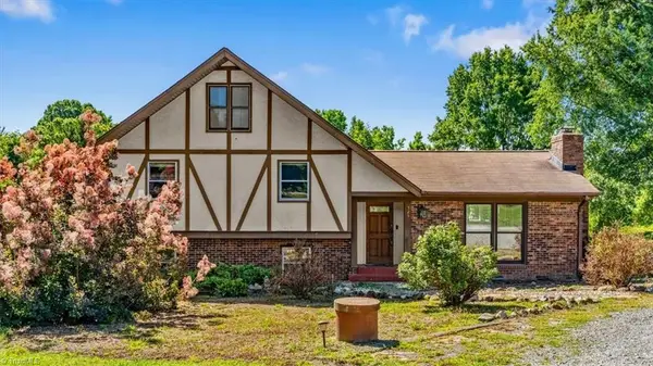 3236 Nc Highway 150 E, Greensboro, NC 27455
