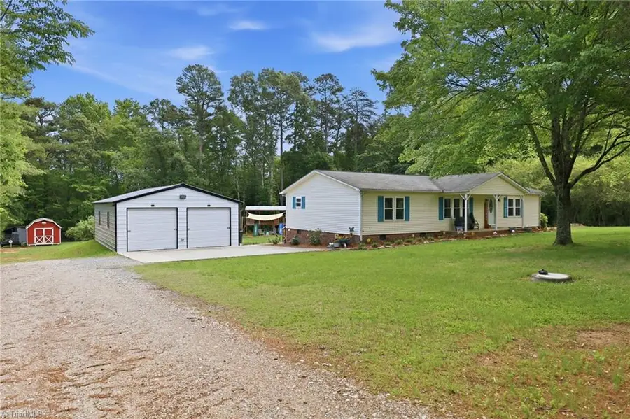 6597 Dennis Road, Walnut Cove, NC 27052 - #2