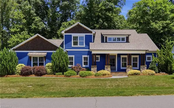 527 Lissara Lodge Drive, Lewisville, NC 27023