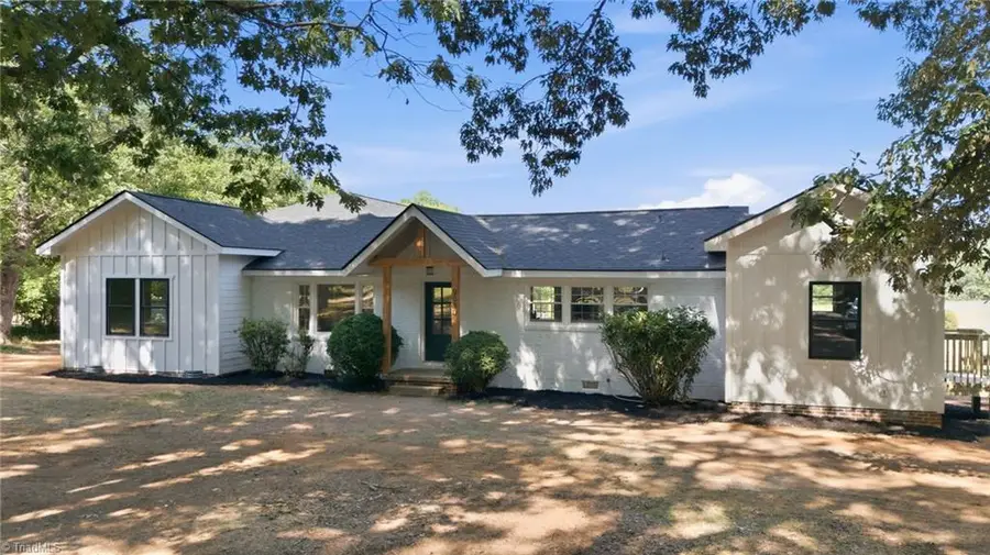 9030 Nc Highway 22, Climax, NC 27233 - #3