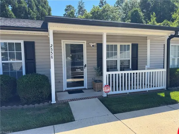 2558 Ambassador Court, High Point, NC 27265