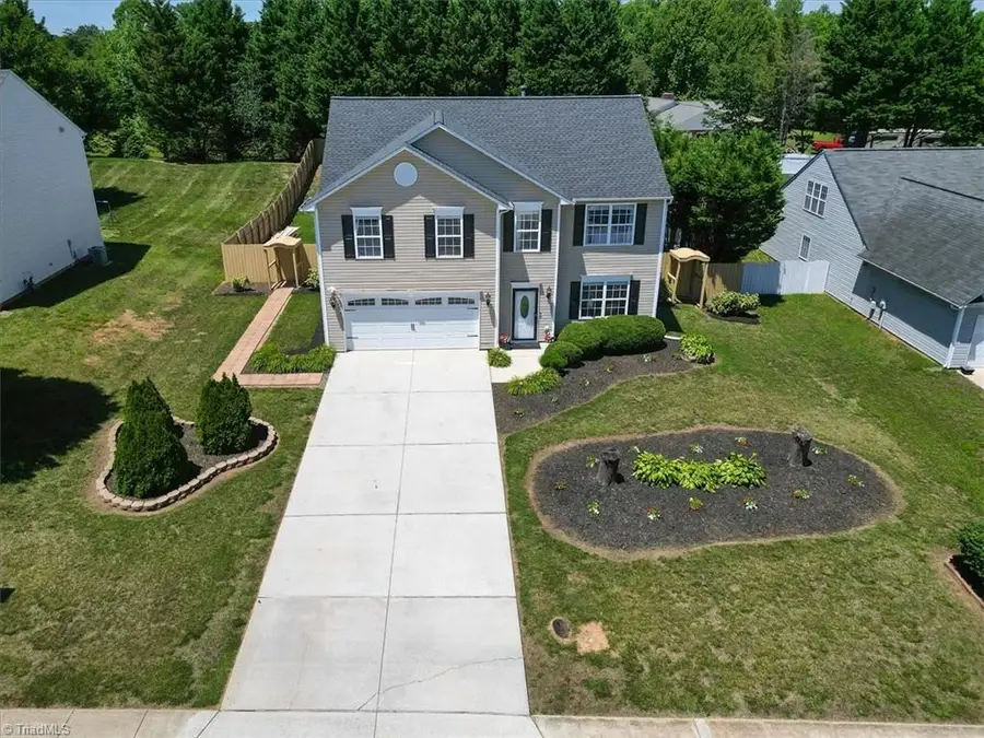 8009 Hill N Dale Drive, Kernersville, NC 27284 - #3