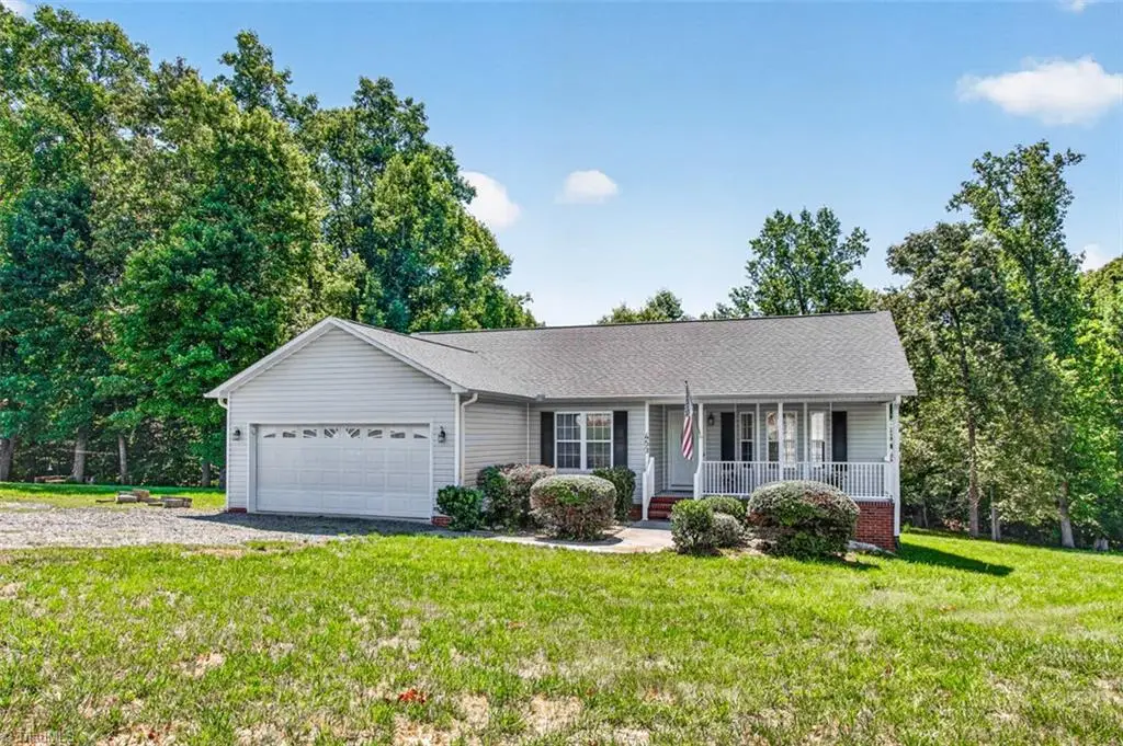 453 Sawyersville Road, Asheboro, NC 27205 - #1