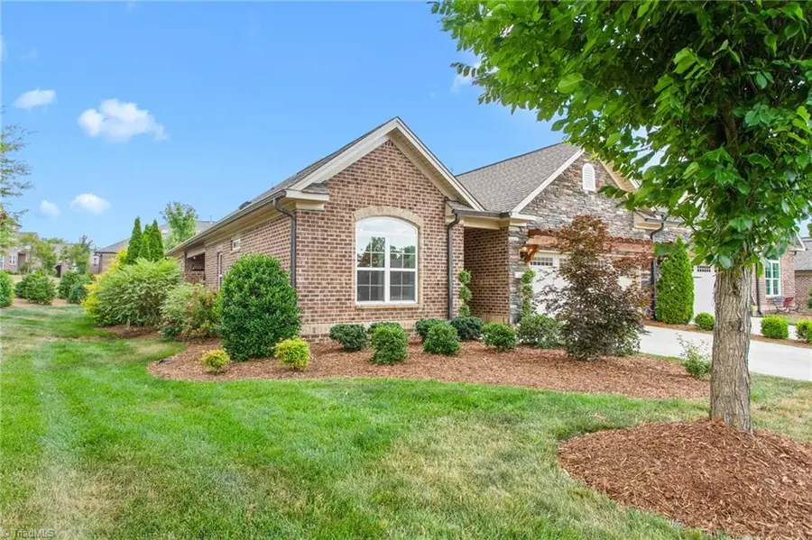 185 Balmoral Court, Burlington, NC 27215 - #3