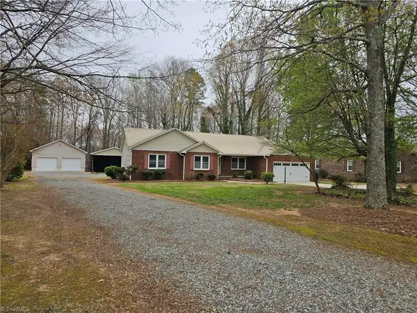 5712 Holly Grove Road, Thomasville, NC 27360