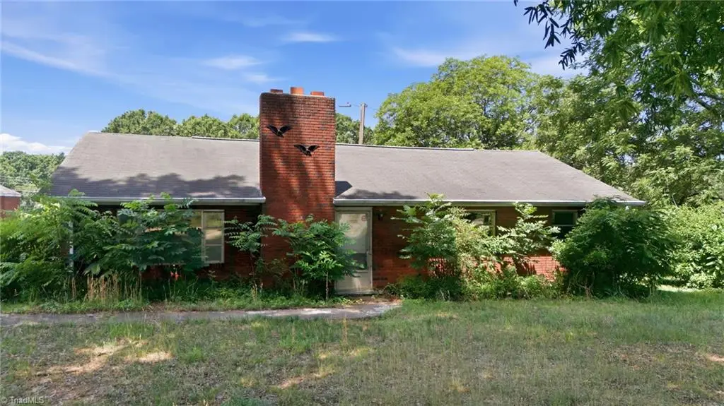 6628 University Parkway, Rural Hall, NC 27045 - #1