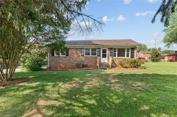 113 Jenny Lane, Pilot Mountain, NC 27041