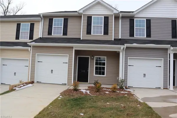 1110 Brooksridge Way, Whitsett, NC 27377