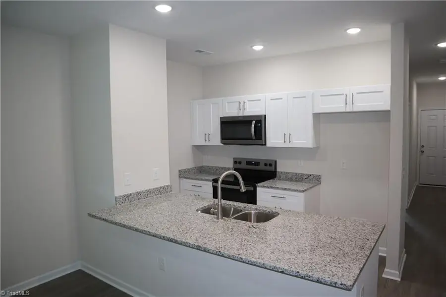 2912 Bainbridge Drive, Winston Salem, NC 27105 - #3