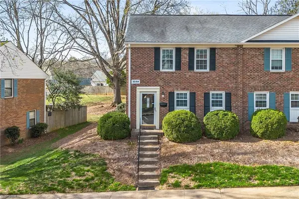 3992 Regents Park Lane #A, Greensboro, NC 27455