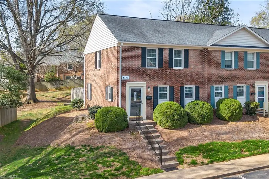 3229 Regents Park Lane #A, Greensboro, NC 27455 - #3
