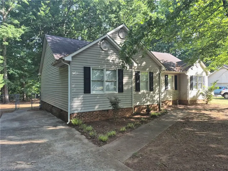 630 Logan Lane, Liberty, NC 27298 - #2