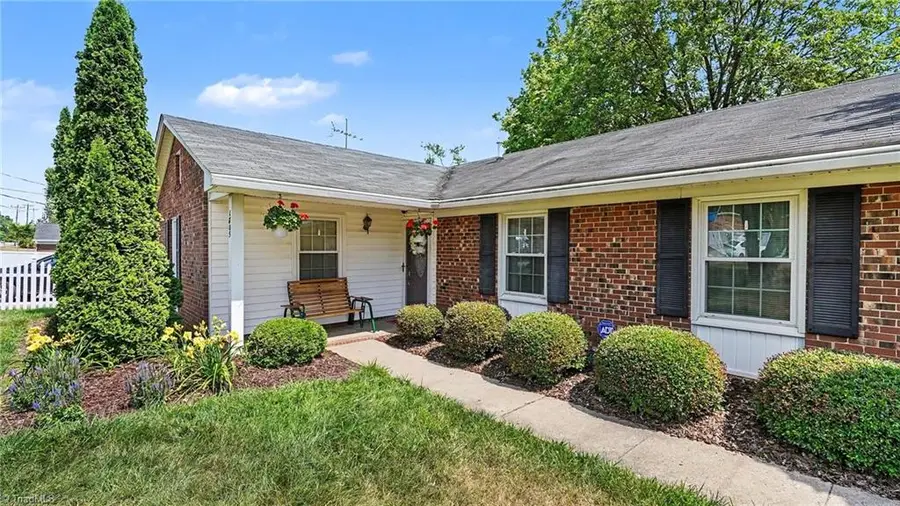 1805 W Vandalia Road, Greensboro, NC 27406 - #2