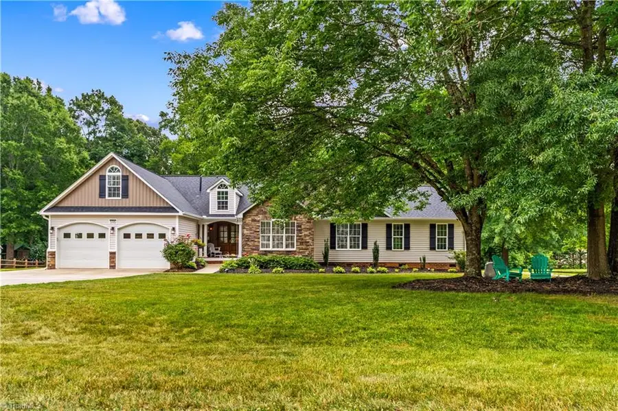 596 Maple Ridge Circle, Salisbury, NC 28147 - #3