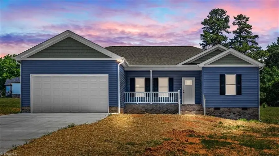 421 E Raleigh Avenue, Liberty, NC 27298 - #2