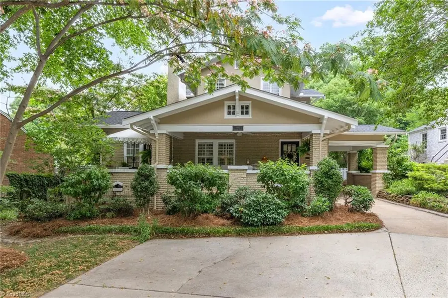 910 Courtland Street, Greensboro, NC 27401 - #2