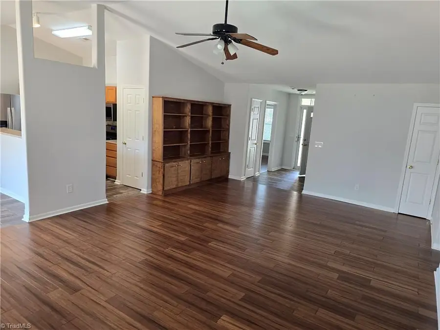544 Lake Way, Kernersville, NC 27284 - #3