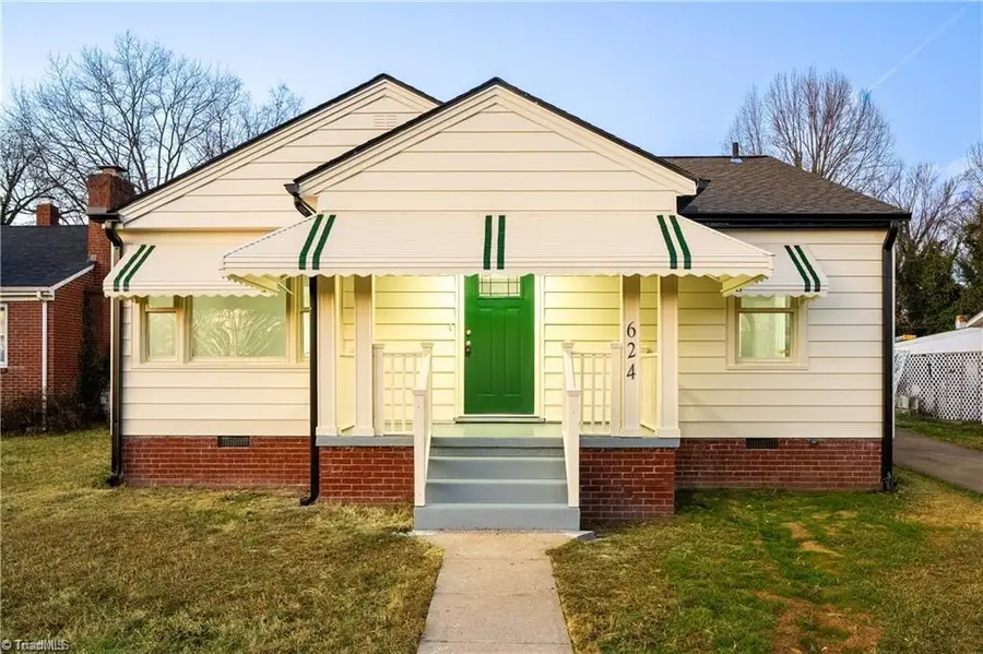 624 W Harrison Street, Reidsville, NC 27320 - #2