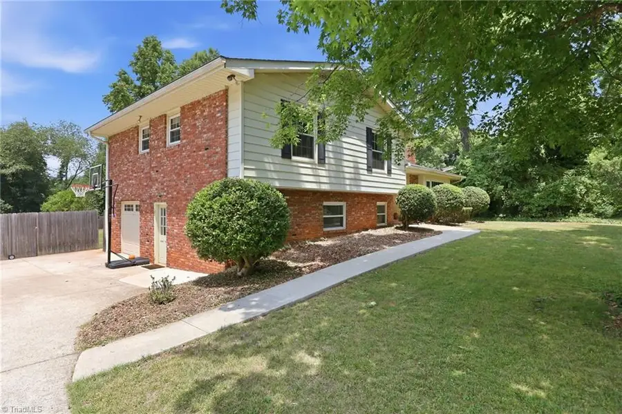 4871 Westchester Road, Winston Salem, NC 27103 - #3
