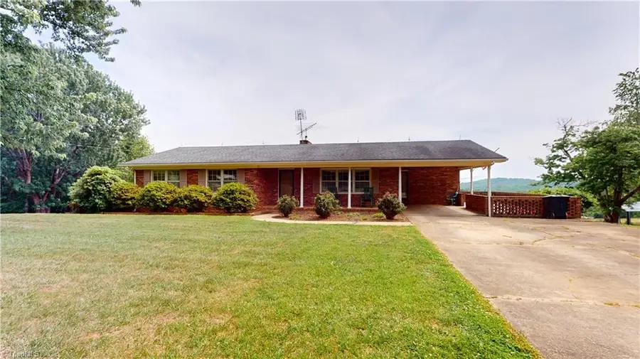 975 Cox Ridge, Claudville, VA 24076 - #2