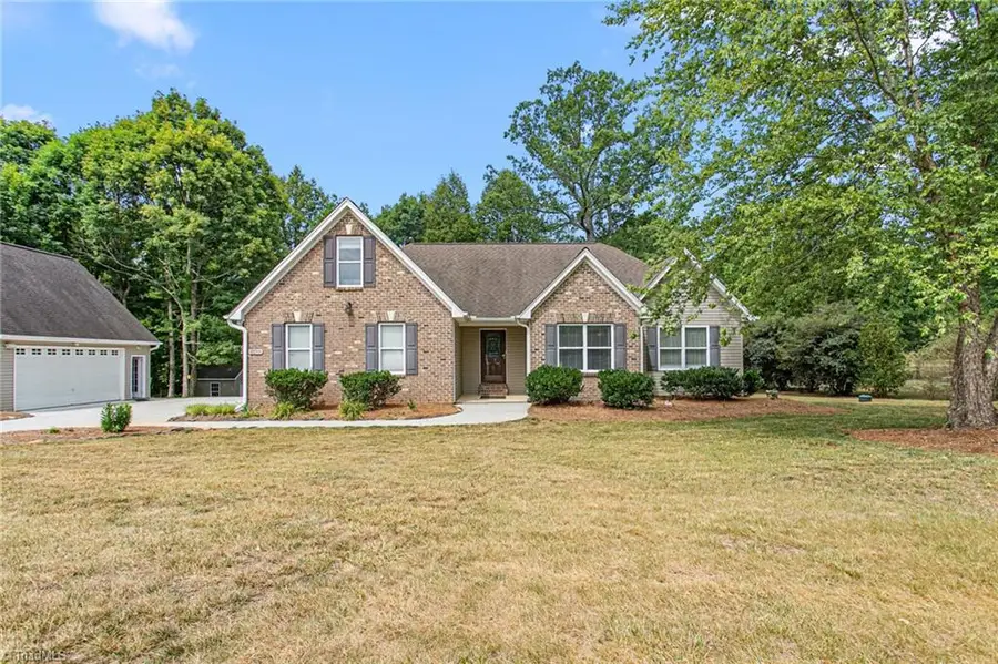 8475 Hunting Court, Stokesdale, NC 27357 - #2