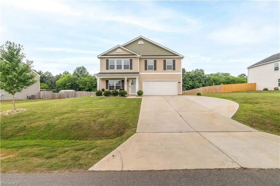 236 Ashfield Lane, Lexington, NC 27292 - #2