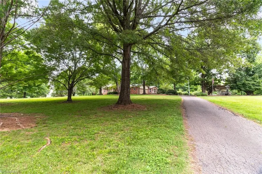706 Whitaker Chapel Road, Pilot Mountain, NC 27041 - #3