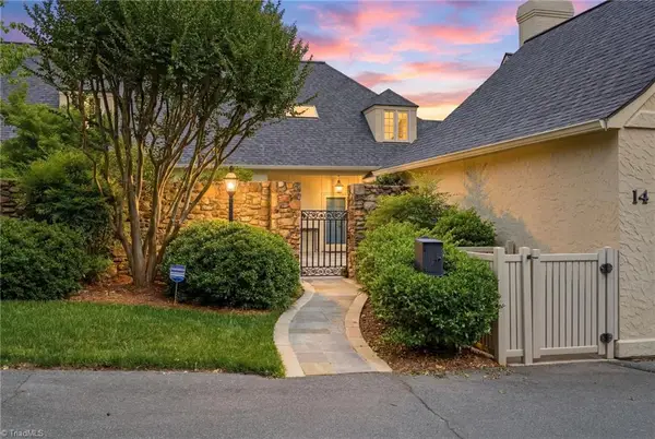 14 Graylyn Place Lane, Winston-Salem, NC 27106