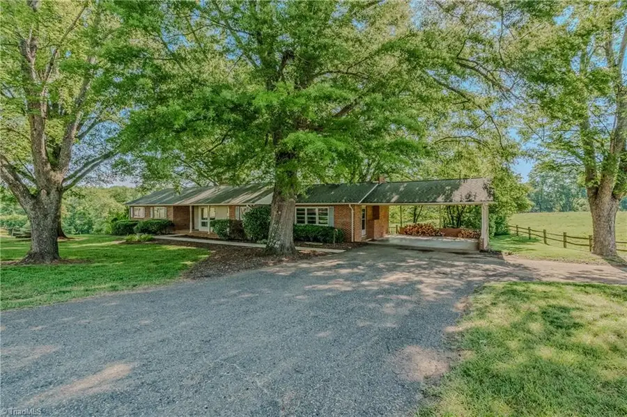 331 Sykes Dairy Road, Mount Airy, NC 27030 - #2