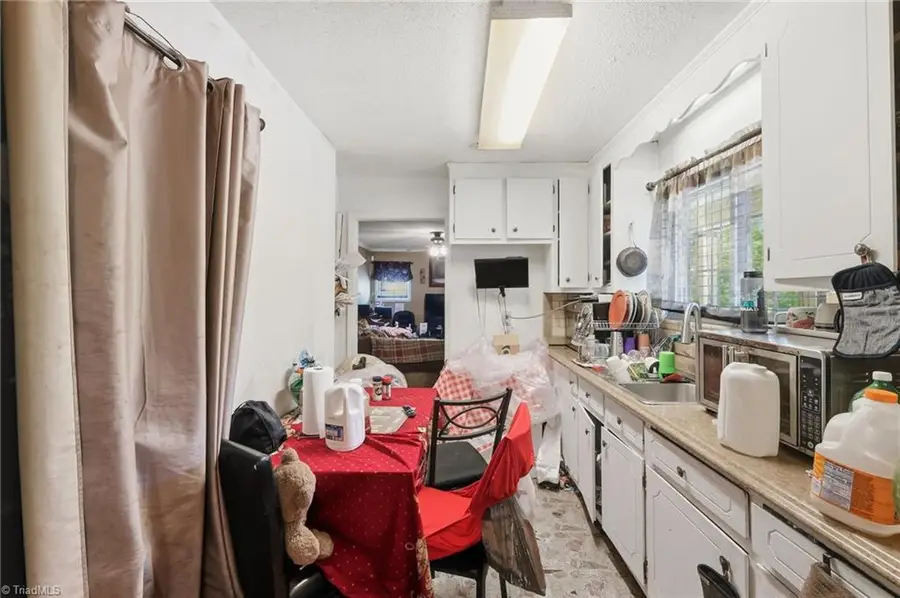 683 Turner Street, Hillsborough, NC 27278 - #2