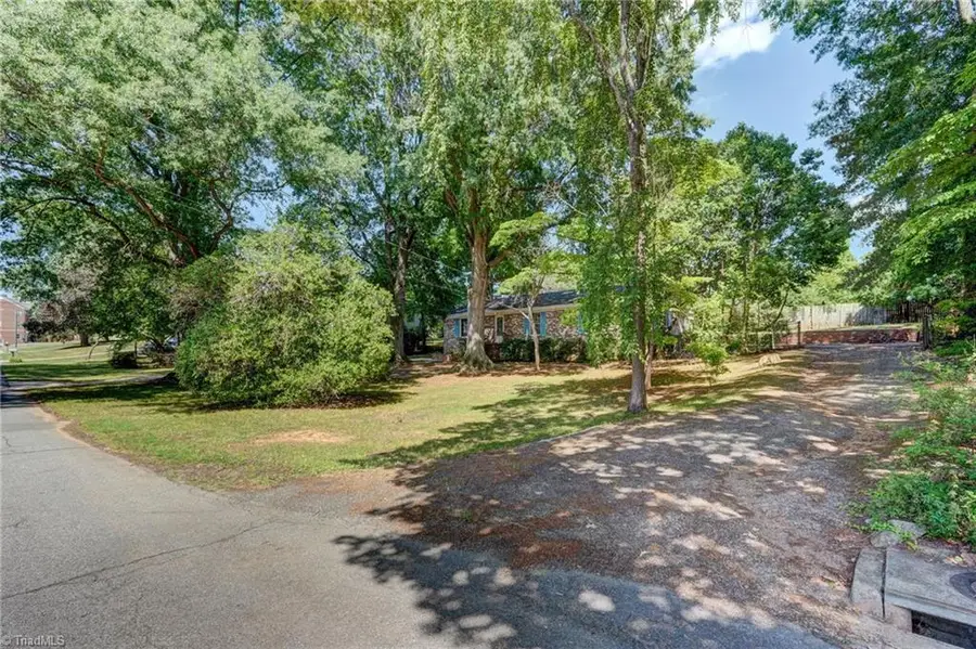 1831 Pennrose Drive, Reidsville, NC 27320 - #3