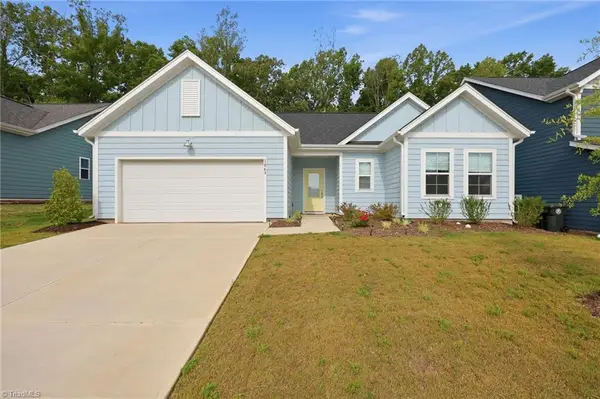 1063 Grey Flint Place, Mebane, NC 27302