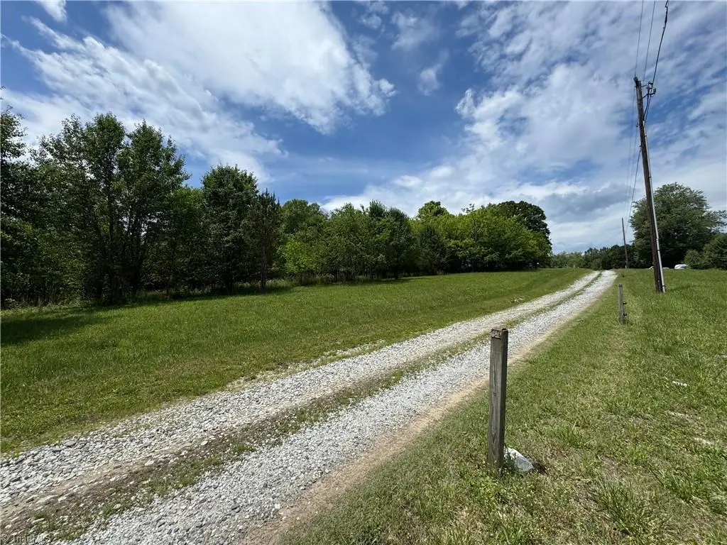 000 Eagle Lane, Mount Airy, NC 27030 - #1