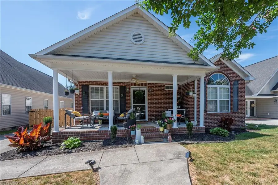 6648 Springfield Village Lane, Clemmons, NC 27012 - #2