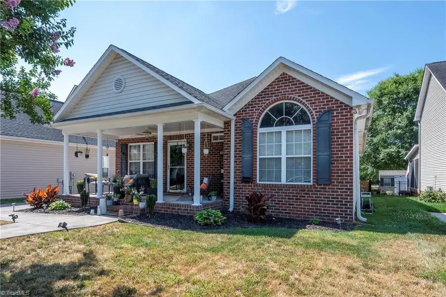 6648 Springfield Village Lane, Clemmons, NC 27012 - #3