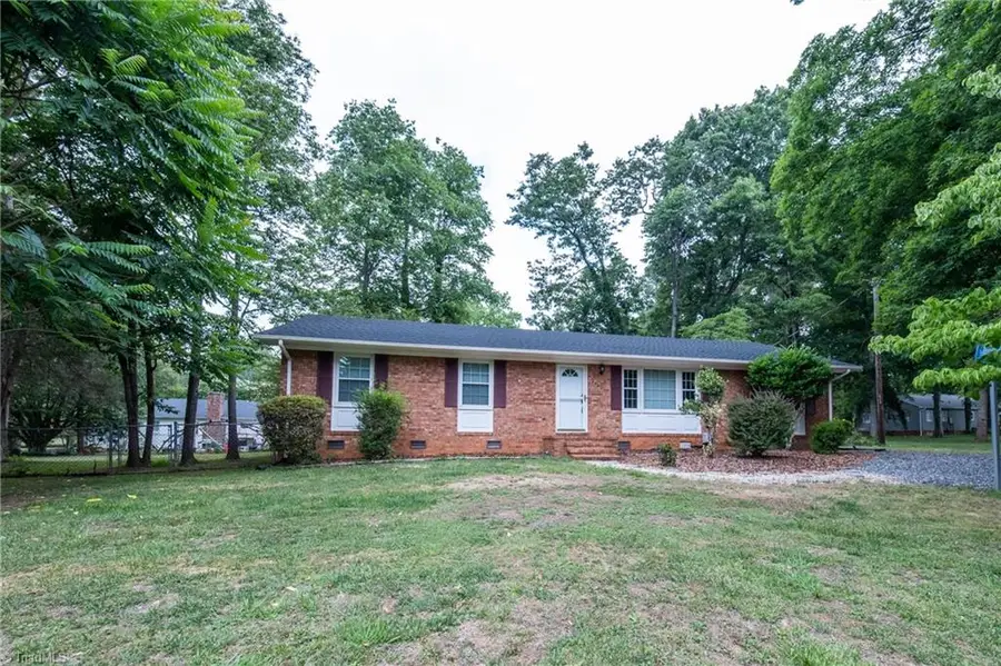 4609 Kincaid Drive, Greensboro, NC 27406 - #2