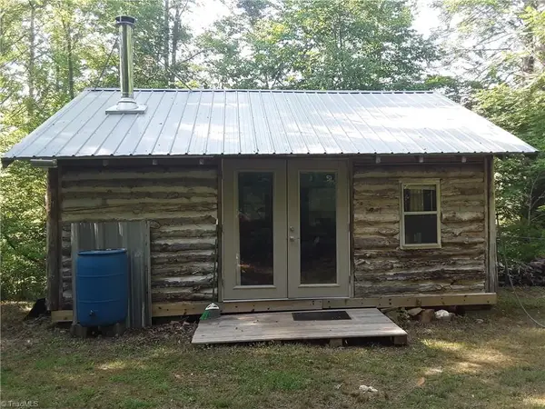 2238 Longbottom Road, McGrady, NC 28649