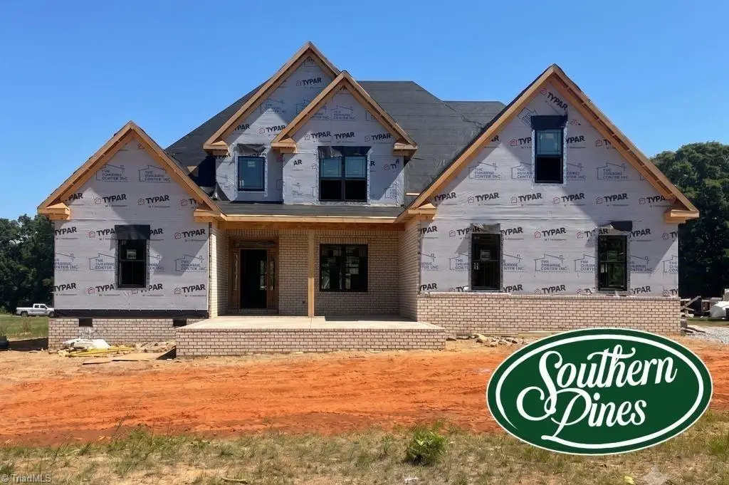5084 Southern Pines Drive, Kernersville, NC 27284 - #1