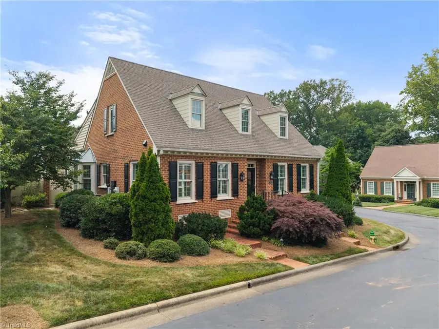 138 Westhaven Circle, Winston Salem, NC 27104 - #2
