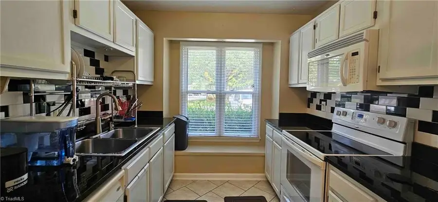 1303 Glen Raven Court, Greensboro, NC 27410 - #2