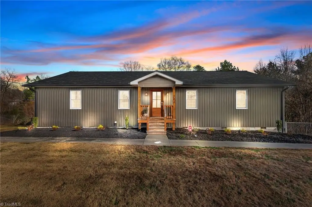 203 Church Street S, Stoneville, NC 27048 - #1
