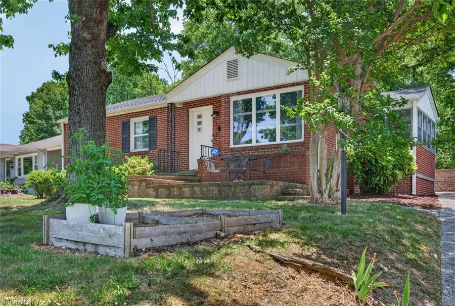 215 S Lindell Road, Greensboro, NC 27403 - #2