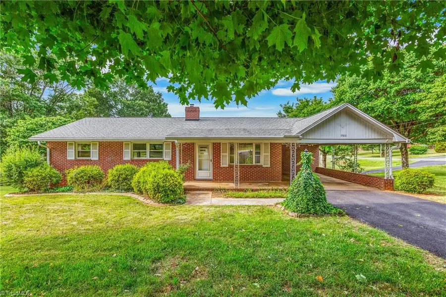 5500 Rozianna Drive, Winston Salem, NC 27106 - #2