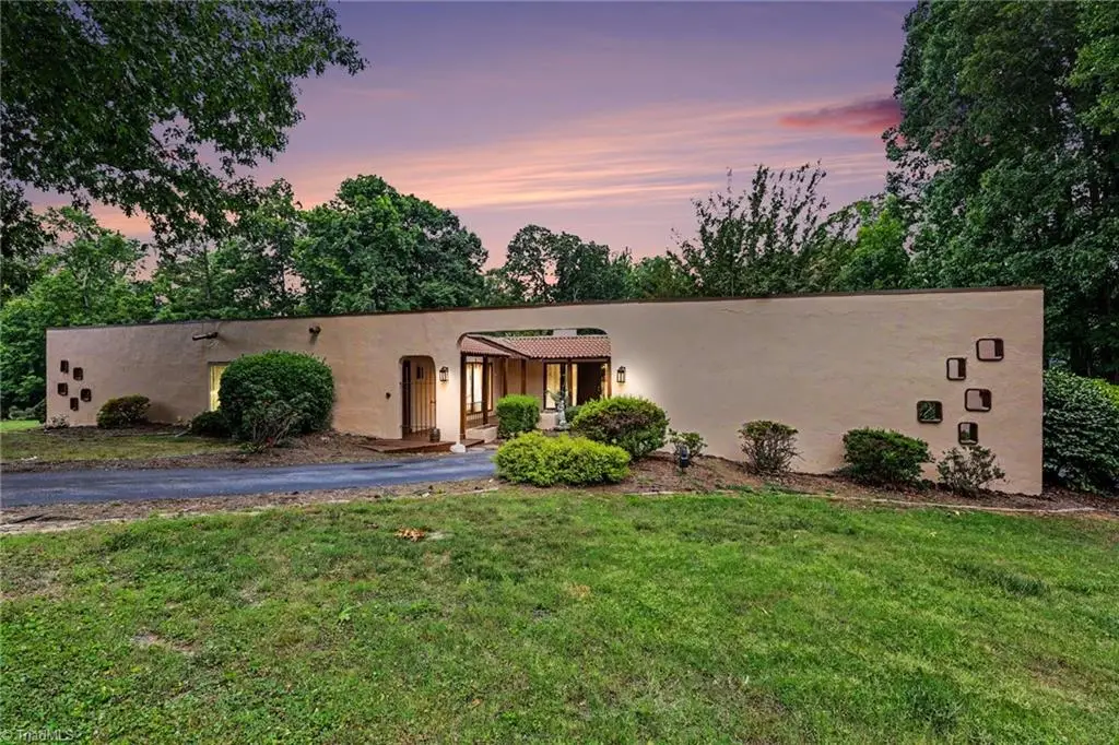 5427 Tallwood Estates Drive, Thomasville, NC 27360 - #1
