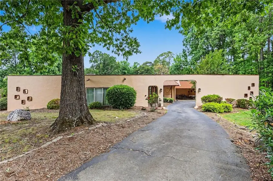 5427 Tallwood Estates Drive, Thomasville, NC 27360 - #3