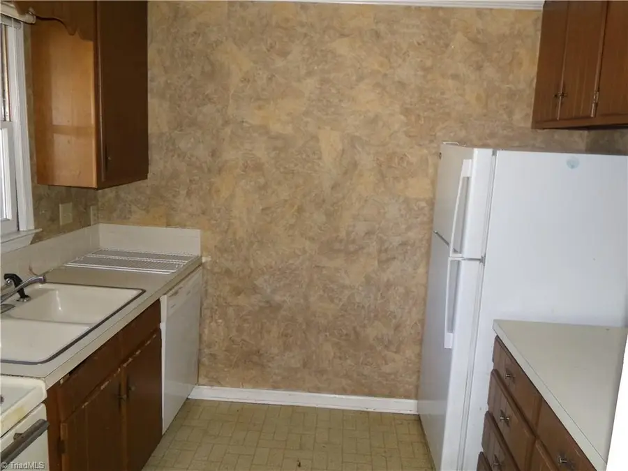 944 S Ridge Court #143, Winston Salem, NC 27107 - #3