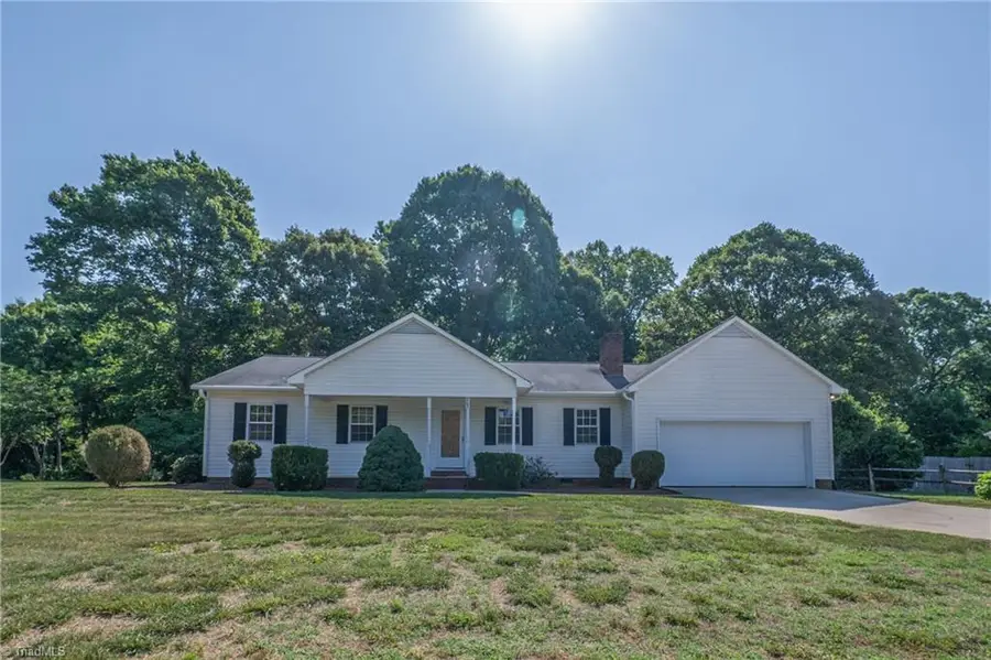 265 Rolling Green Drive, Wallburg, NC 27107 - #3
