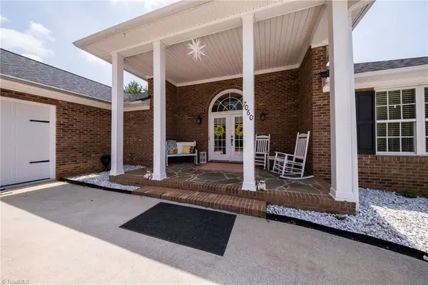 7060 Orchard Path Drive, Clemmons, NC 27012
