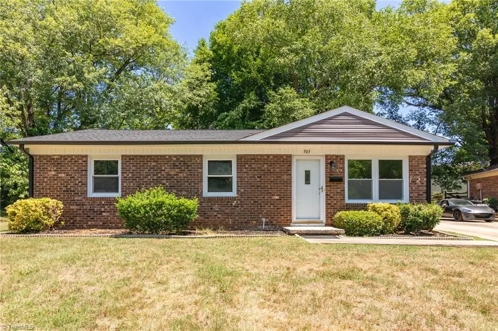 905 Camden Court, Winston Salem, NC 27103 - #1
